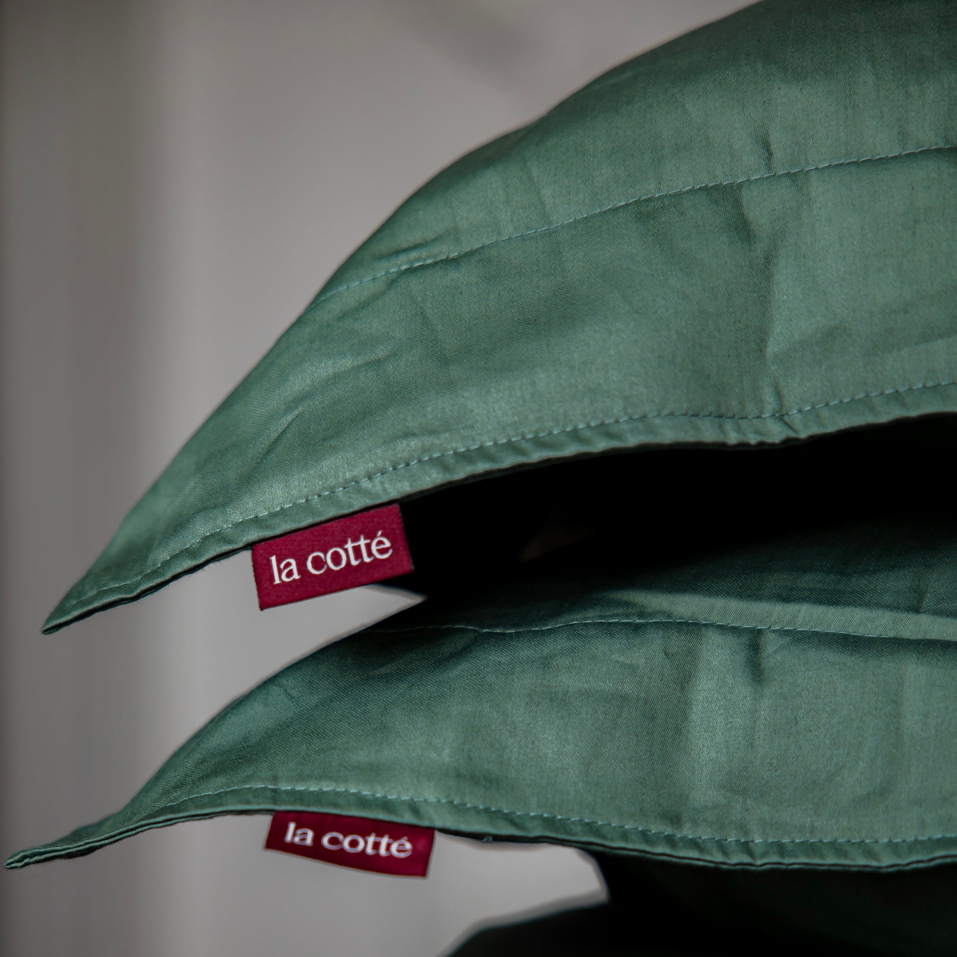 Cotton Sateen Pillowcase – Olive Glow